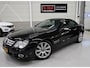 Mercedes-Benz SL 350 Youngtimer Zeer nette auto met lage km stand en volledige onderhoudshistorie aanwezig. Automaat, Airco, Leer, Navigatie, Sportstoelen, 6 Cilinder, PDC Cruise control, Elektrische stoelen met memory