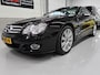 Mercedes-Benz SL 350 Youngtimer Zeer nette auto met lage km stand en volledige onderhoudshistorie aanwezig. Automaat, Airco, Leer, Navigatie, Sportstoelen, 6 Cilinder, PDC Cruise control, Elektrische stoelen met memory