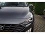 Hyundai i30 Wagon 1.0 T-GDi MHEV Comfort Automaat Navi Camera Airco Cruise Apple Carplay Elektrische Ramen en Spiegels ENZ.