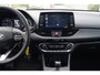 Hyundai i30 Wagon 1.0 T-GDi MHEV Comfort Automaat Navi Camera Airco Cruise Apple Carplay Elektrische Ramen en Spiegels ENZ.
