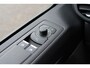 Ford Transit Custom 300 2.0 TDCI L2H1 Limited | Stoelverwarming | Bijrijdersbank | Scherm | Camera | Laadruimte beschermingspakket | Led laadruimteverlichting
