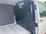 Volkswagen Transporter 2.0 TDI 110 pk L1H1 28 | Bijrijdersbank | Achterdeuren | A-Camera | BPM Vrij | Navi via App |
