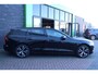 Volvo V60 2.0 B3 Momentum Advantage ADAPT. CRUISE - CAM- PDC - TREKHAAK - STOEL EN STUUR VERW.