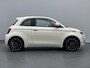 Fiat 500 EV La Prima 42 kWh 118 pk | Navigatie | Panoramadak | Achteruitrijcamera | Kunstlederen Bekleding | Parkeersensoren Voor en Achter | Keyless Entry/Start | LED Koplampen | Dodehoek | Adaptieve Cruise Control | Climate Control | 17" Lichtmetalen Velgen | Apple Carplay/Android Auto |