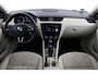 Skoda Octavia Combi 1.8 TSI Style Business | Trekhaak | 180 PK | CarPlay | Stoelverwarming | Adap. Cruise | Keyless Entry |