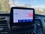 Ford Transit Custom 320 2.0 TDCI L2H1 Limited / Apple carplay / Led