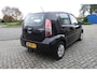 Subaru Justy 1.0 Comfort - lage km stand - airco - 4 electr. ramen - trekhaak - lederen bekleding