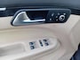 Volkswagen Touran 1.2 TSI Highline BlueMotion Leder El. Pano NAP PDC Navi ESP ASC APK 06-'25 Cruise Climate Control