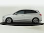 Mercedes-Benz B-klasse 180 Business Solution Navigatie | Airconditioning Inclusief 24 maanden MB Certified garantie voor Europa.