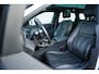 Land Rover Range Rover Evoque 2.0 P200 AWD R-Dynamic S Panoramadak Navi Leer Trekhaak