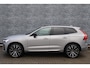 Volvo XC60 2.0 T6 Plug-in hybrid AWD Plus Dark | Long Range | Harman Kardon audio | Stoel en Stuurverwarming | Panoramadak | Achteruitrijcamera |