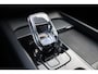 Volvo XC60 2.0 T6 Plug-in hybrid AWD Plus Dark | Long Range | Harman Kardon audio | Stoel en Stuurverwarming | Panoramadak | Achteruitrijcamera |