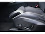 Volvo XC60 2.0 T6 Plug-in hybrid AWD Plus Dark | Long Range | Harman Kardon audio | Stoel en Stuurverwarming | Panoramadak | Achteruitrijcamera |