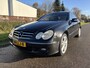 Mercedes-Benz CLK Coupé 200 K. Avantgarde / SCHUIFDAK / LEER / NAVI / ROLLO