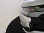 Mitsubishi Outlander 2.4 PHEV Pure 225 pk Automaat | Stoel- en Stuurverwarming l | Trekhaak | Camera |