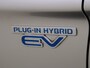 Mitsubishi Outlander 2.4 PHEV Pure 225 pk Automaat | Stoel- en Stuurverwarming l | Trekhaak | Camera |