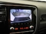 Mitsubishi Outlander 2.4 PHEV Pure 225 pk Automaat | Stoel- en Stuurverwarming l | Trekhaak | Camera |