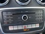 Mercedes-Benz A-klasse 180 BlueEfficiency URBAN - Navigatie I Airco I PDC I Sport interieur & 19 inch Velgen I Dealer onderhouden