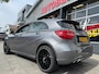 Mercedes-Benz A-klasse 180 BlueEfficiency URBAN - Navigatie I Airco I PDC I Sport interieur & 19 inch Velgen I Dealer onderhouden