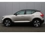 Volvo XC40 Recharge Core 70 kWh | All Season banden | Park assist camera |