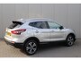 Nissan Qashqai 1.3 DIG-T 140PK N-Connecta Navigatie/Pano-dak/Camera/Parkeerhulp/Stoelverwarming