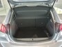Peugeot e-208 EV Allure Pack 50 kWh | Apple Carplay/Android Auto | Camera | Climate control