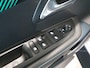 Peugeot e-208 EV Allure Pack 50 kWh | Apple Carplay/Android Auto | Camera | Climate control