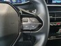 Peugeot e-208 EV Allure Pack 50 kWh | Apple Carplay/Android Auto | Camera | Climate control