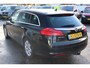 Opel Insignia Sports Tourer 2.0 CDTI EcoFLEX Sport Navigatie, Climate control, Elektrische kofferklep, Trekhaak, Lichtmetalen wielen