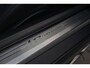 Jaguar F-Type 2.0T 300pk RWD R-Dynamic | NL Auto | BTW | Sportuitlaat | Lane Assist | Stuurverwarming | Glasdak | RWD | Led | Camera | Memory | Apple & Android Carplay | 19"| Dealer Onderhouden.