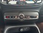 Volvo XC40 Recharge Core 70 kWh / Apple Carplay/Android Auto / 19" Velgen / Achteruitrijcamera /