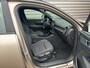 Volvo XC40 Recharge Core 70 kWh / Apple Carplay/Android Auto / 19" Velgen / Achteruitrijcamera /