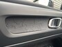 Volvo XC40 Recharge Core 70 kWh / Apple Carplay/Android Auto / 19" Velgen / Achteruitrijcamera /