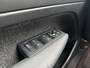 Volvo XC40 Recharge Core 70 kWh / Apple Carplay/Android Auto / 19" Velgen / Achteruitrijcamera /
