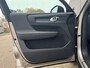 Volvo XC40 Recharge Core 70 kWh / Apple Carplay/Android Auto / 19" Velgen / Achteruitrijcamera /