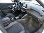 Peugeot e-2008 EV GT Pack 50 kWh | achteruitrijcamera | Apple Carplay / Android auto | panoramadak