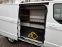 Ford Transit Custom 270 2.0 TDCI L1H1 Limited 130pk | Achteruitrijcamera | Cruise control | Trekhaak | 3 zits | Navigatie | Bluetooth