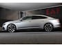 Volkswagen Arteon 2.0 TSI R-Line Business+ / Aut / Acc / Lane Assist / Dode Hoek / Sfeerverlichting / Camera / Open Pano / 20 Inch