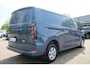 Ford Transit Custom 300 2.0 TDCI L2H1 Trend SCI 136pk Automaat 16 inch lichtmetalen velgen (Sparkle Silver)| Driver Assistent Pack Premium | LED koplampen met automatisch grootlicht | Dual-zone automatische airconditioning | LED laadruimteverlichting (5 spots) | Trend Complete Seat Packages (Double Passenger) | Dubbele zijschuifdeur