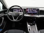 Volkswagen Passat Variant 1.5 eHybrid Business 204 PK DSG | Apple Carplay | Dodehoek detectie | Grootlicht assistent | Parkeersensoren | Multimedia pakket | Regensensor | Start/stop systeem | Keyless | Massagefunctie voorstoelen |