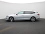 Volkswagen Passat Variant 1.5 eHybrid Business 204 PK DSG | Apple Carplay | Dodehoek detectie | Grootlicht assistent | Parkeersensoren | Multimedia pakket | Regensensor | Start/stop systeem | Keyless | Massagefunctie voorstoelen |