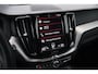 Volvo XC60 2.0 Recharge T6 AWD R-Design | Trekhaak | Harman/kardon | Stoel en Stuurverwarming | Adaptieve Cruise Control