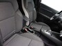 Renault Captur 140 EDC Automaat Edition One | Climate Control | Apple Carplay & Android Auto | Adaptive Cruise Control | Navigatie | Parkeersensoren + Camera 360° | E-shifter |