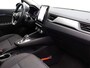 Renault Captur 140 EDC Automaat Edition One | Climate Control | Apple Carplay & Android Auto | Adaptive Cruise Control | Navigatie | Parkeersensoren + Camera 360° | E-shifter |