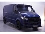 Mercedes-Benz Sprinter 215 CDI 150 pk L2H1 Black&Blue Edition 18' LMV Airco, Zwarte Grille + Spiegelkappen, Zonneklep, 2-Zits, Nieuw