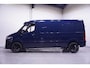 Mercedes-Benz Sprinter 215 CDI 150 pk L2H1 Black&Blue Edition 18' LMV Airco, Zwarte Grille + Spiegelkappen, Zonneklep, 2-Zits, Nieuw