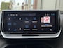 Peugeot 208 Allure Hybrid 110pk e-DCS6 | 360° CAMERA | DRAADLOZE APPLE CARPLAY / ANDROID AUTO | ADAPTIVE CRUISE | LEDER/STOF | DAB+ |