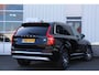Volvo XC90 2.0 T8 390PK Plug in hybride PHEV AWD Inscription 7P.*Perfect Volvo Onderh.*BTW*1ste Eig*Pano/Elek. Trekhaak/ACC/Pilot Ass./Stoelverw./Stuurverw./HUD/Full LED/Dodehoek/Rijstrook/Camera/Parkeersens.V+A/20 inch LM*