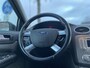 Ford Focus 1.6 Titanium | Lederen Bekleding | Full Options | Automatische airco | LM Velgen | Stoelverwarming | Navigatie
