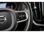 Volvo XC60 2.0 Recharge T6 AWD R-Design | Trekhaak | 21" | Adaptieve Cruise Control | Donker Glas | Stoel en Stuurverwarming | 360 Camera | Panoramadak |